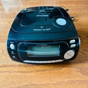 Black Portable CD Clock Radio